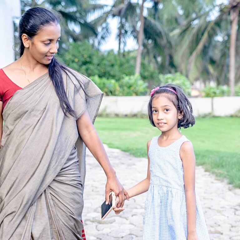 daughter-right-in-mother-property